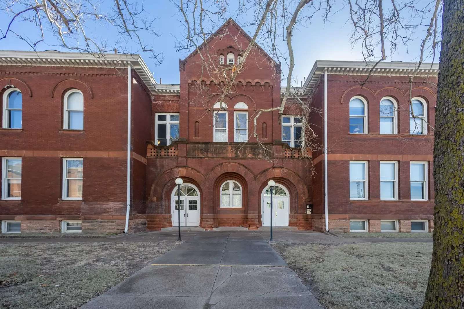 Property Image 3