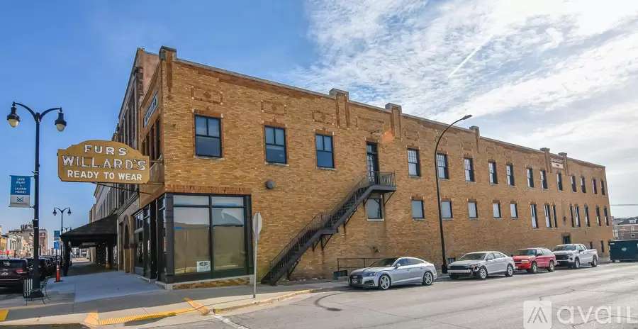 Property Image 3