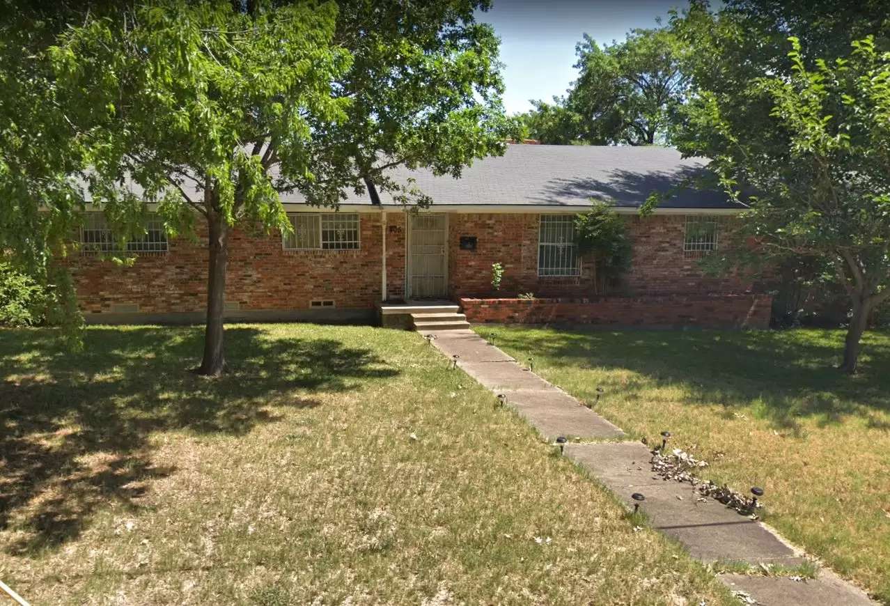 Property Image 3