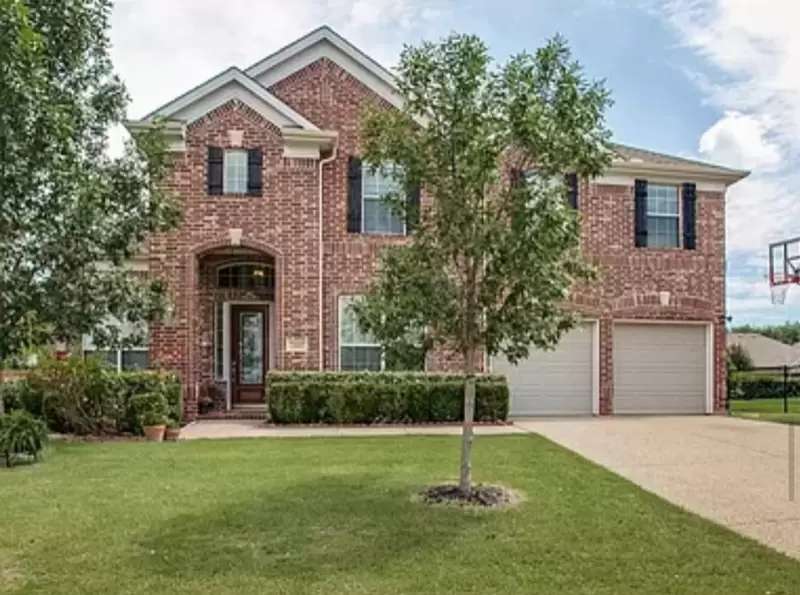 Property Image 3