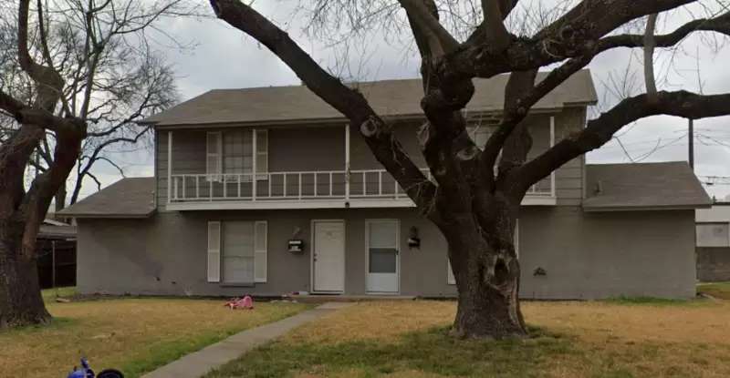 Property Image 3