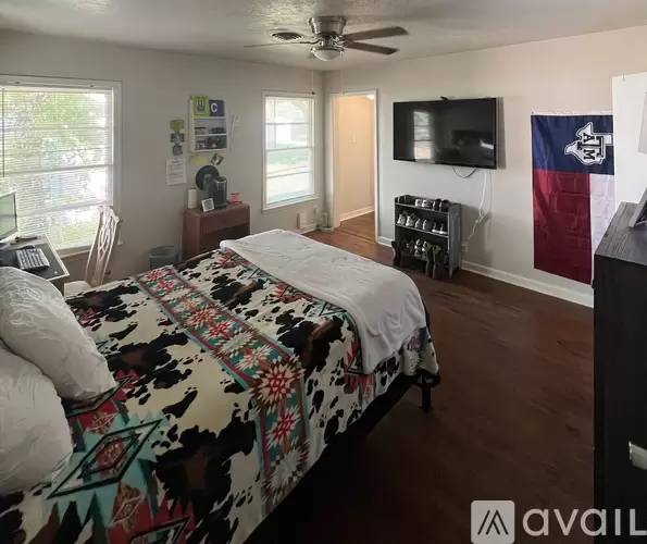 Property Image 11