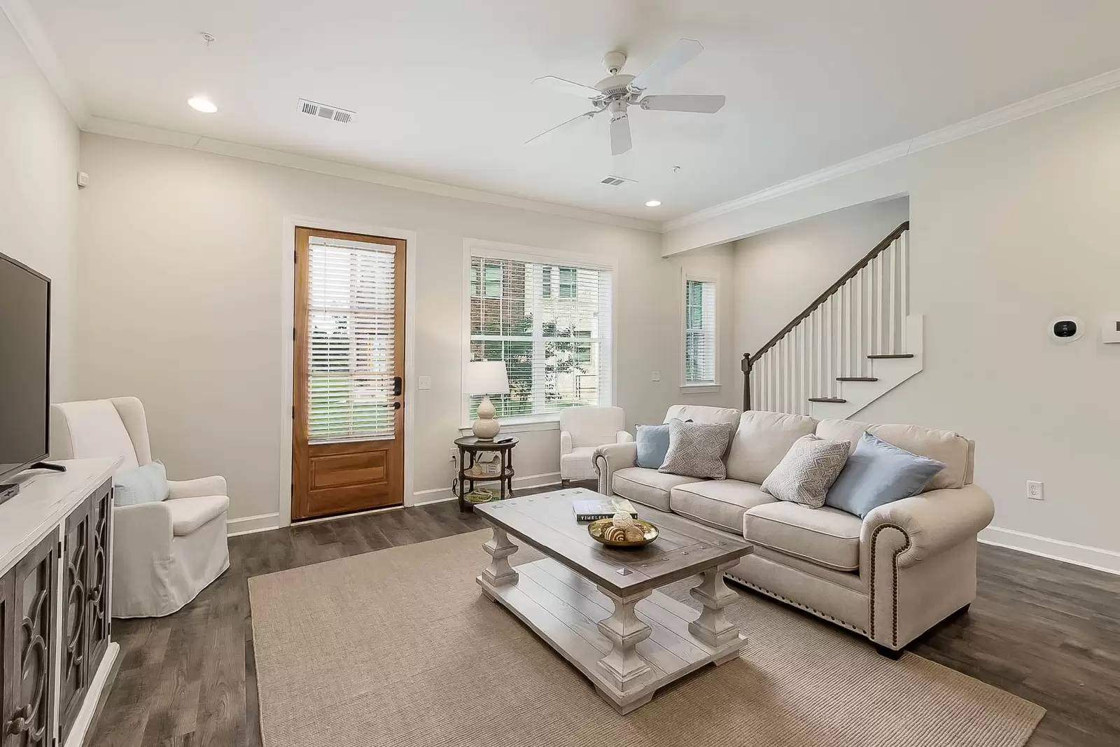 Property Image 144