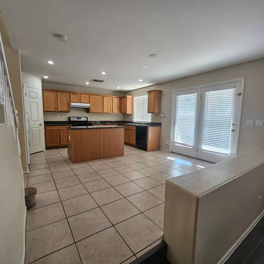 Property Image 63