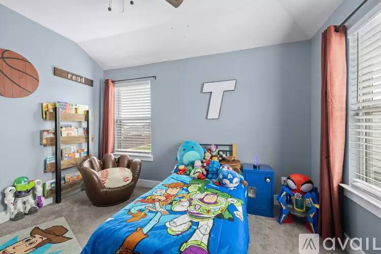 Property Image 4