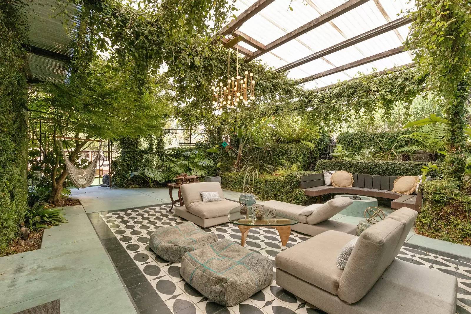 Property Image 30