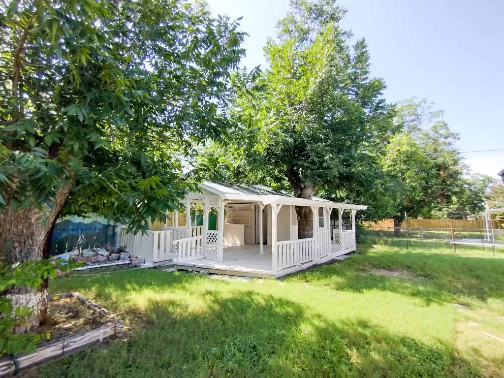Property Image 8