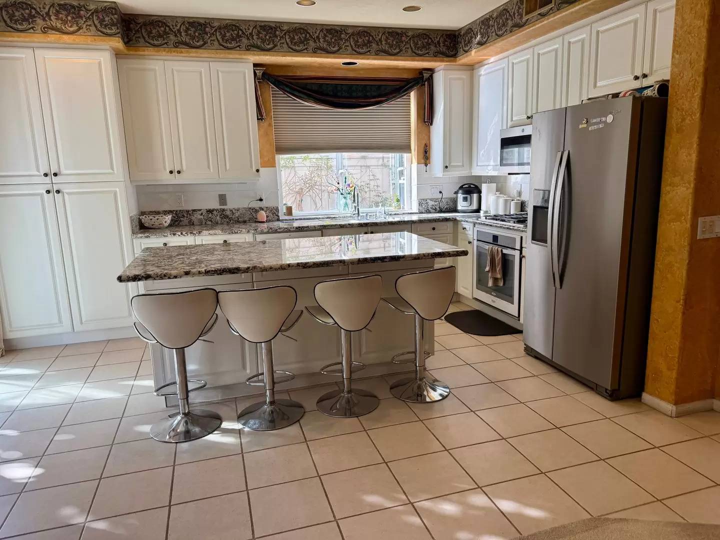 Property Image 6