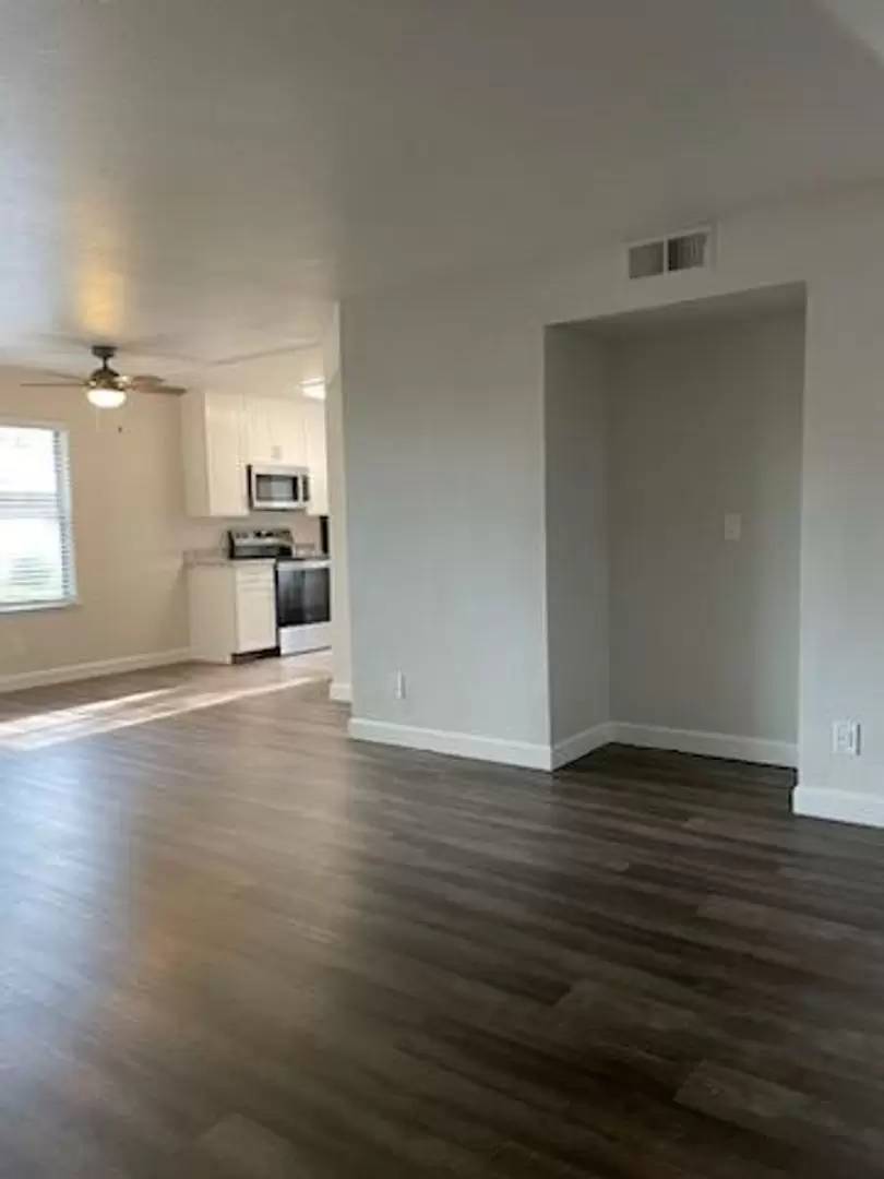 Property Image 102