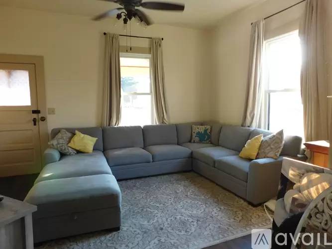 Property Image 4