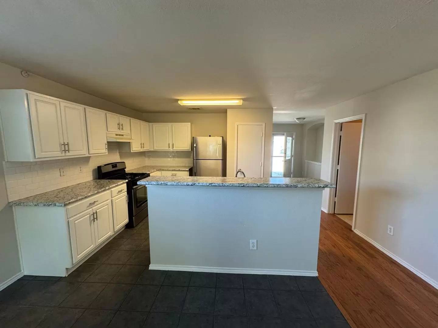 Property Image 35