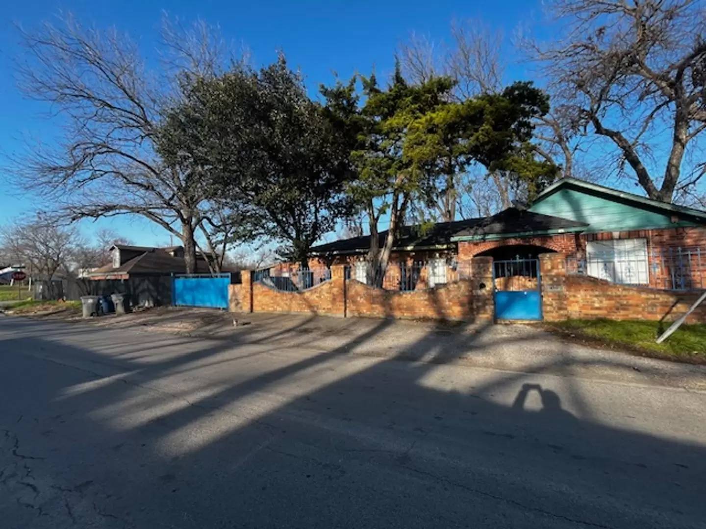 Property Image 4