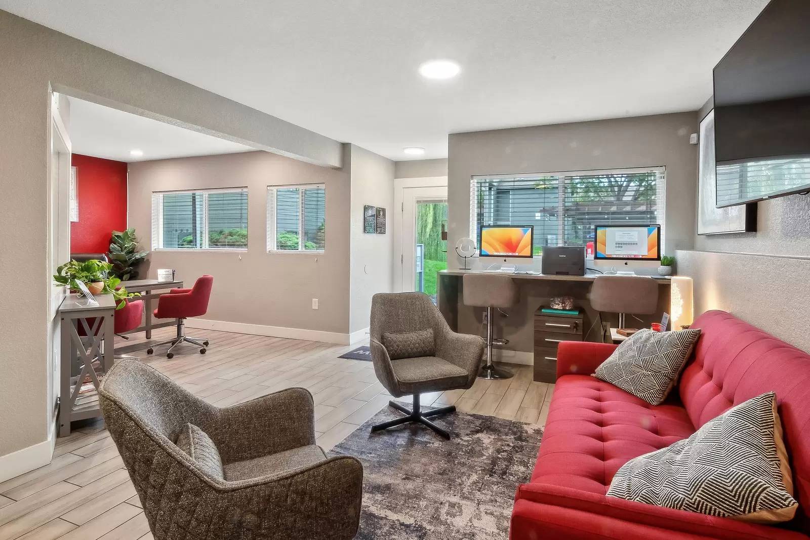 Property Image 42