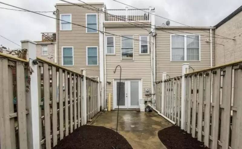 Property Image 8