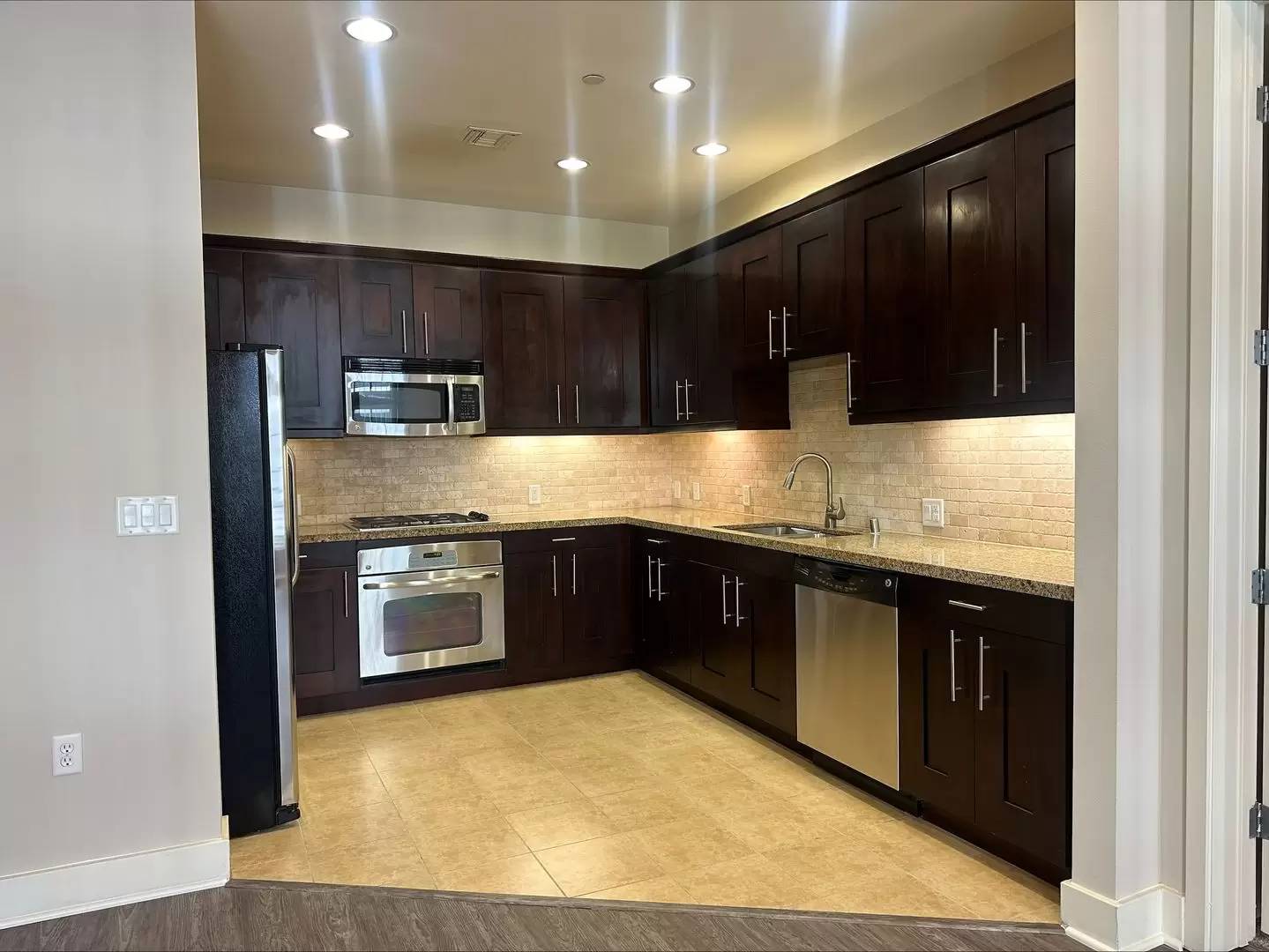 Property Image 124
