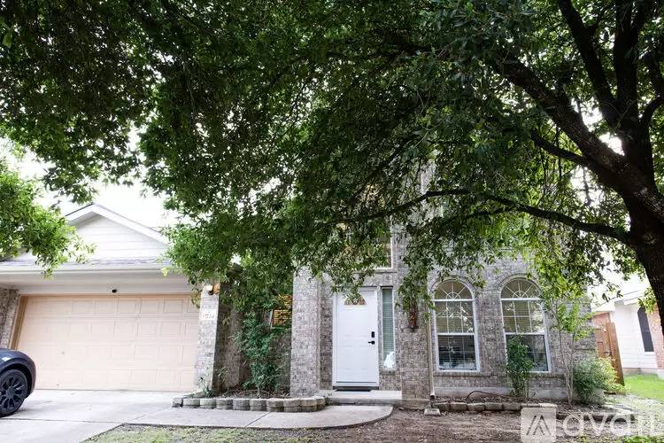 Property Image 123