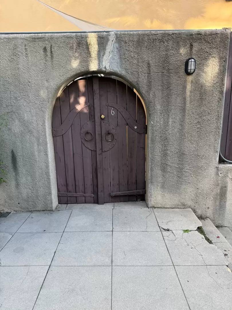 cover background