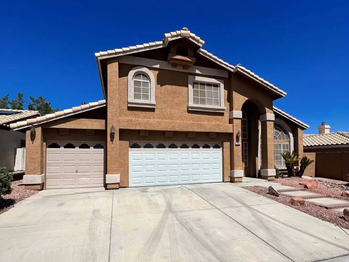 cover background