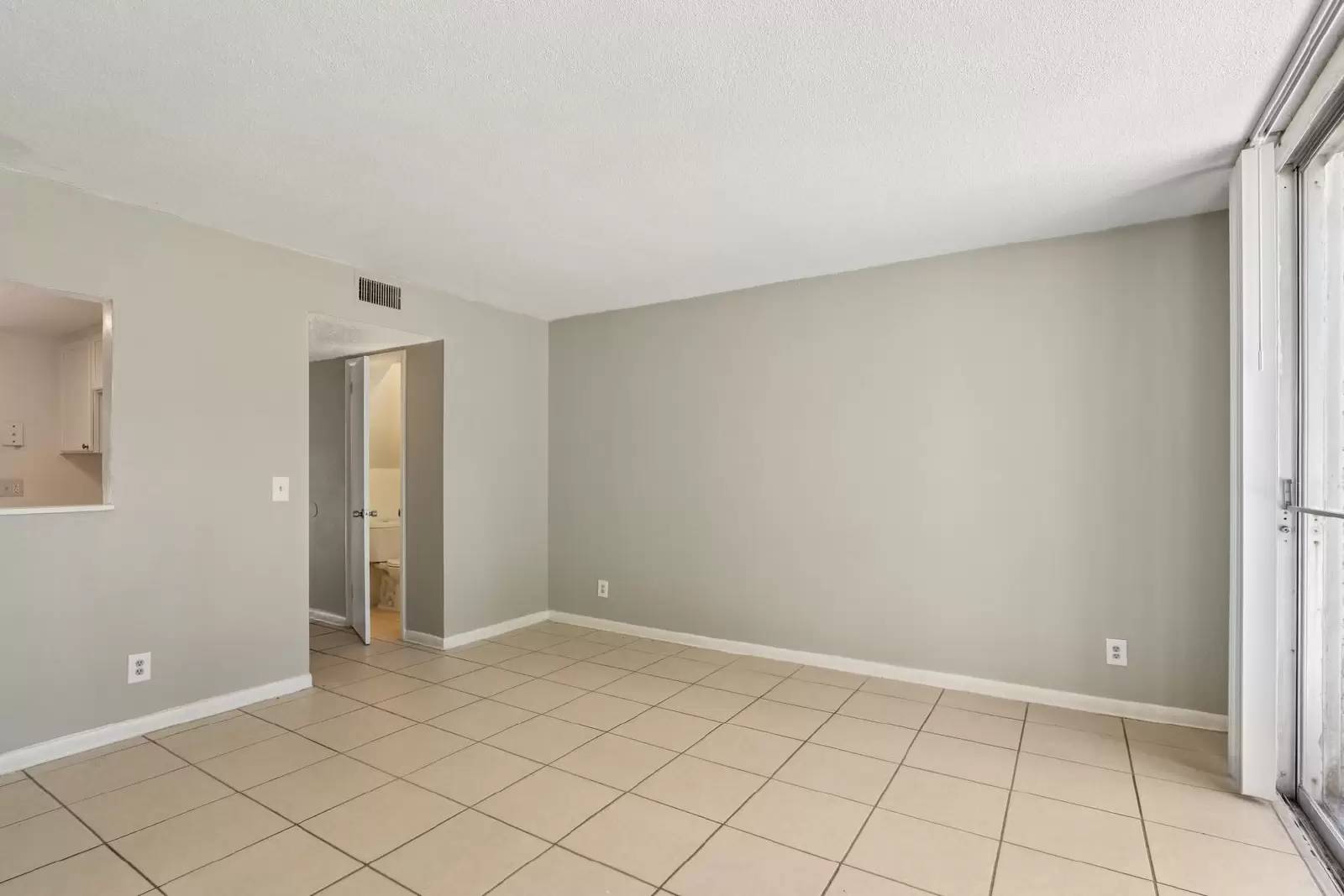 Property Image 102