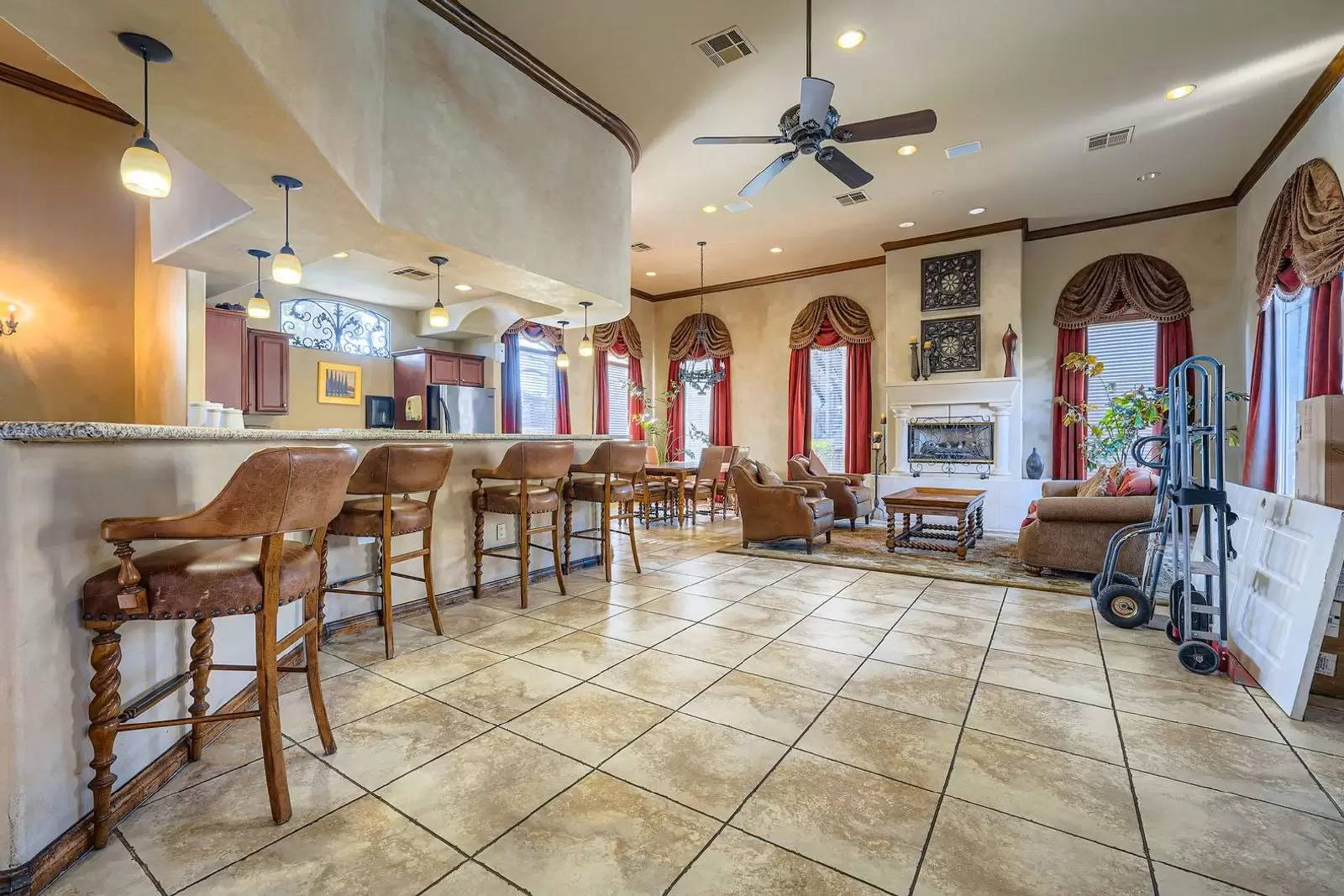 Property Image 32