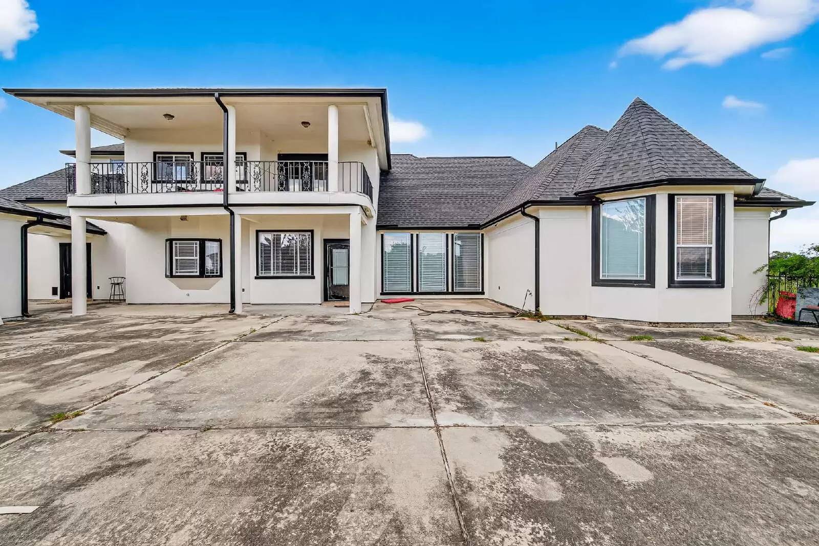 Property Image 41