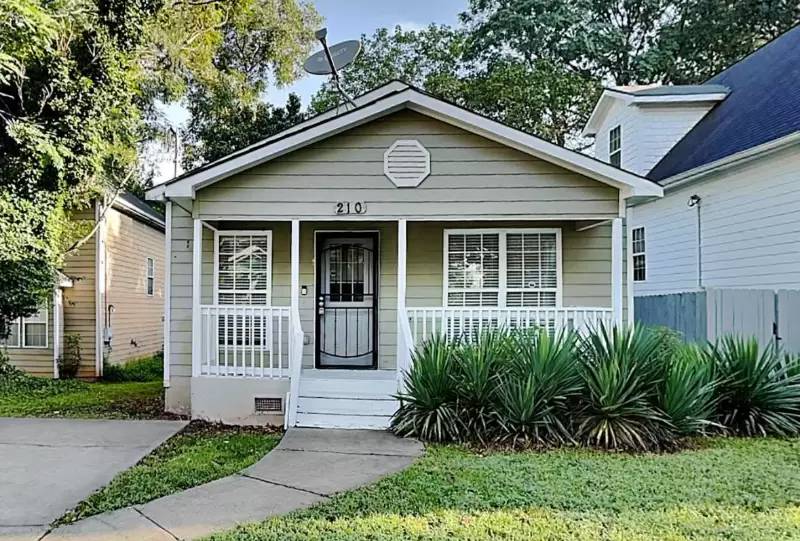Property Image 1