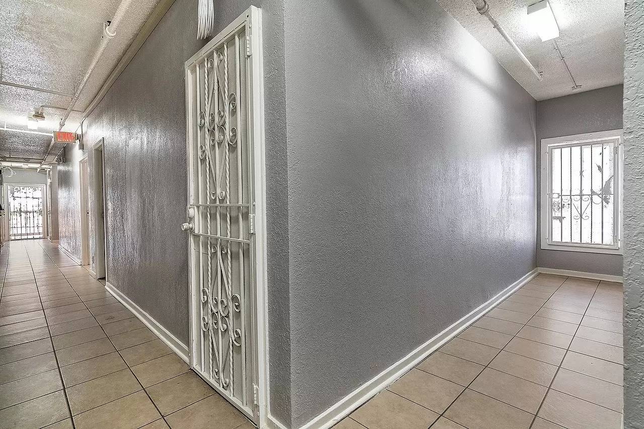 Property Image 43