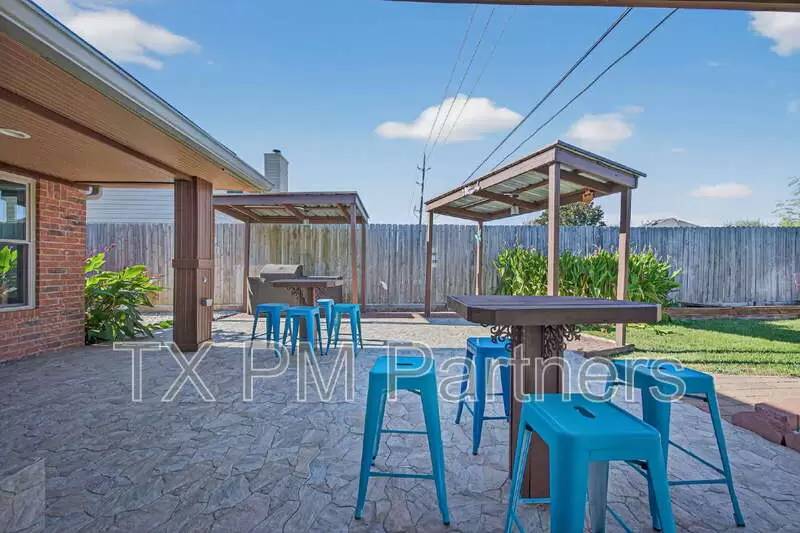 Property Image 44