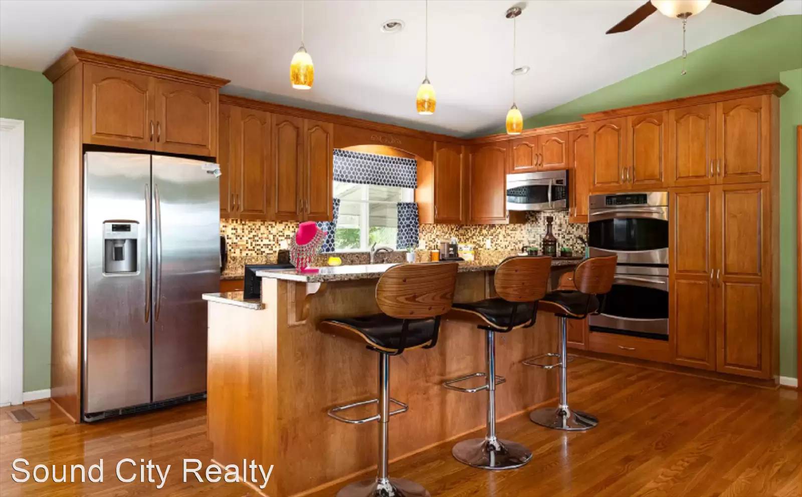 Property Image 8