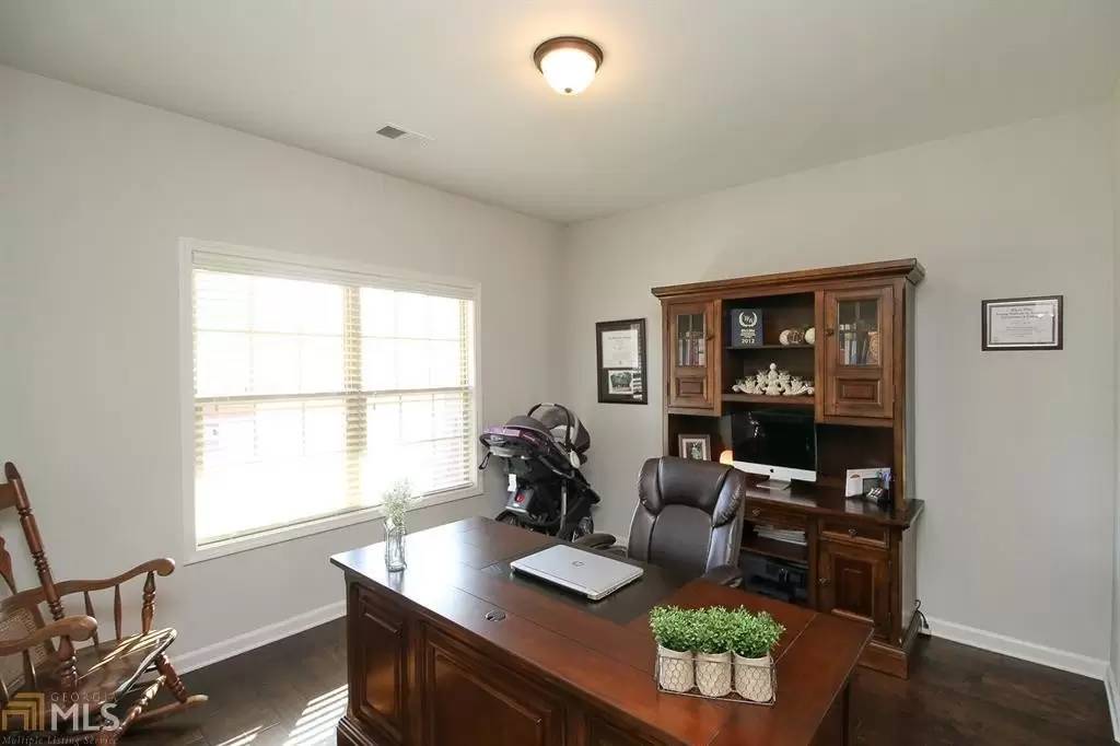 Property Image 19