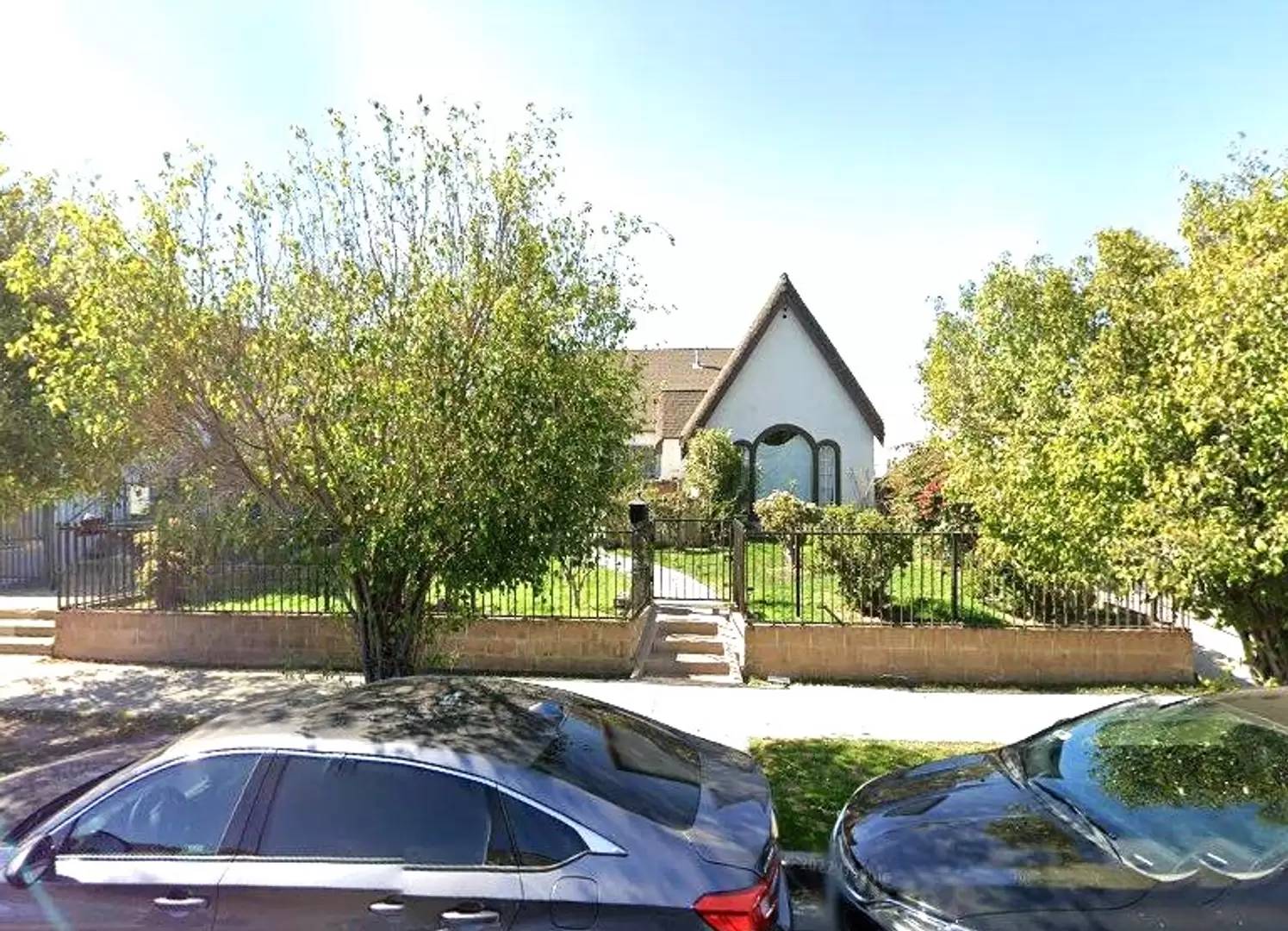 Property Image 1