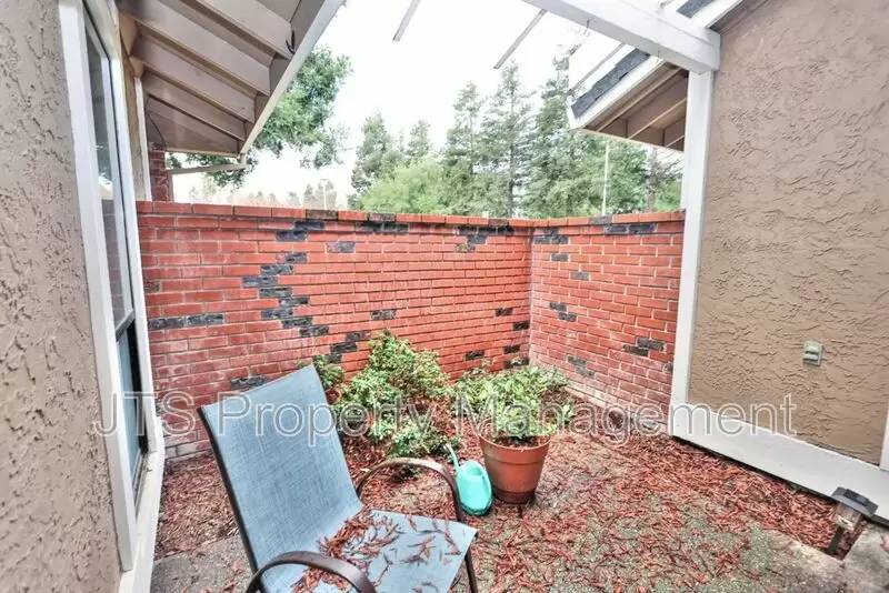 Property Image 75
