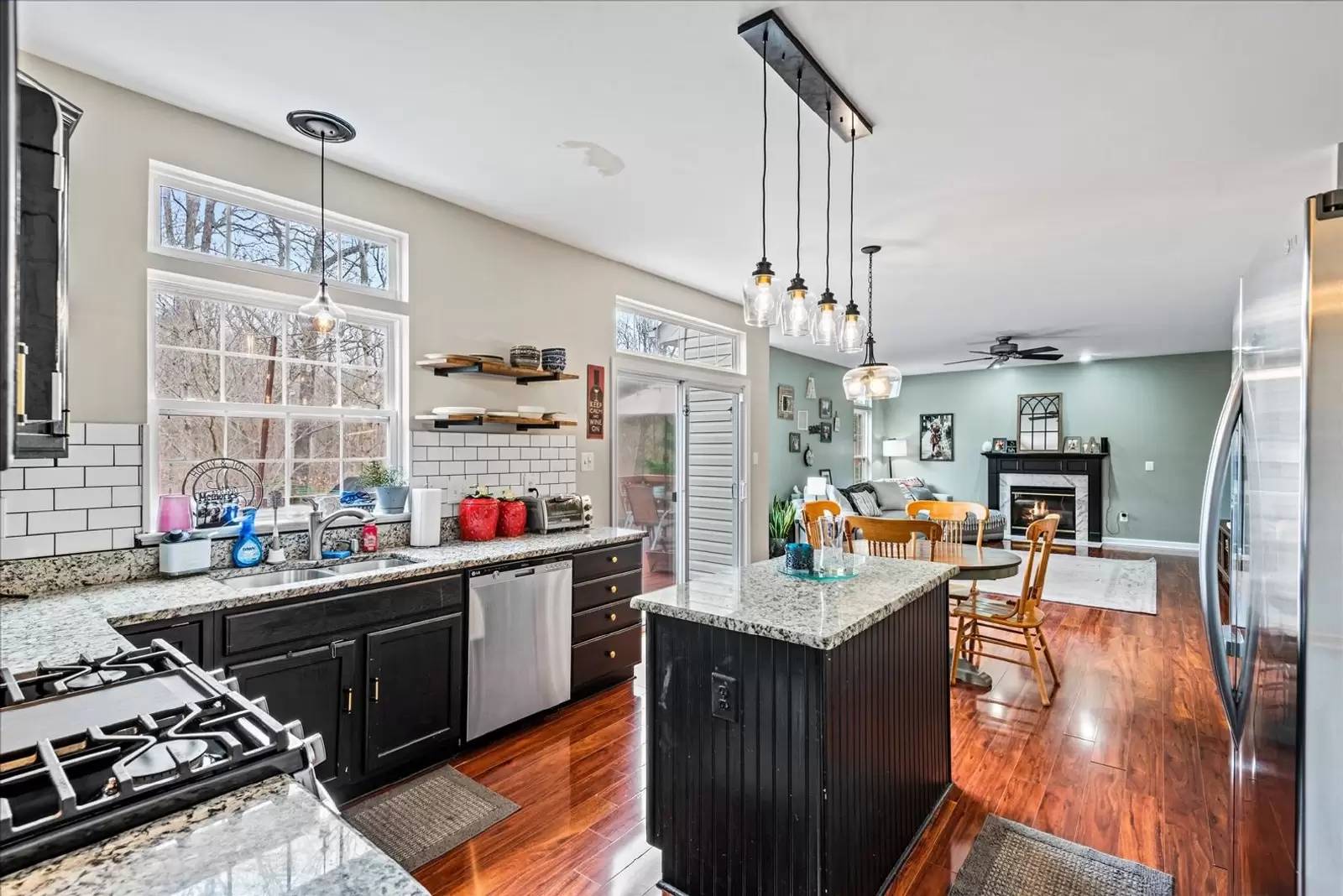 Property Image 12
