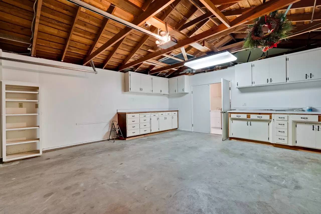 Property Image 58