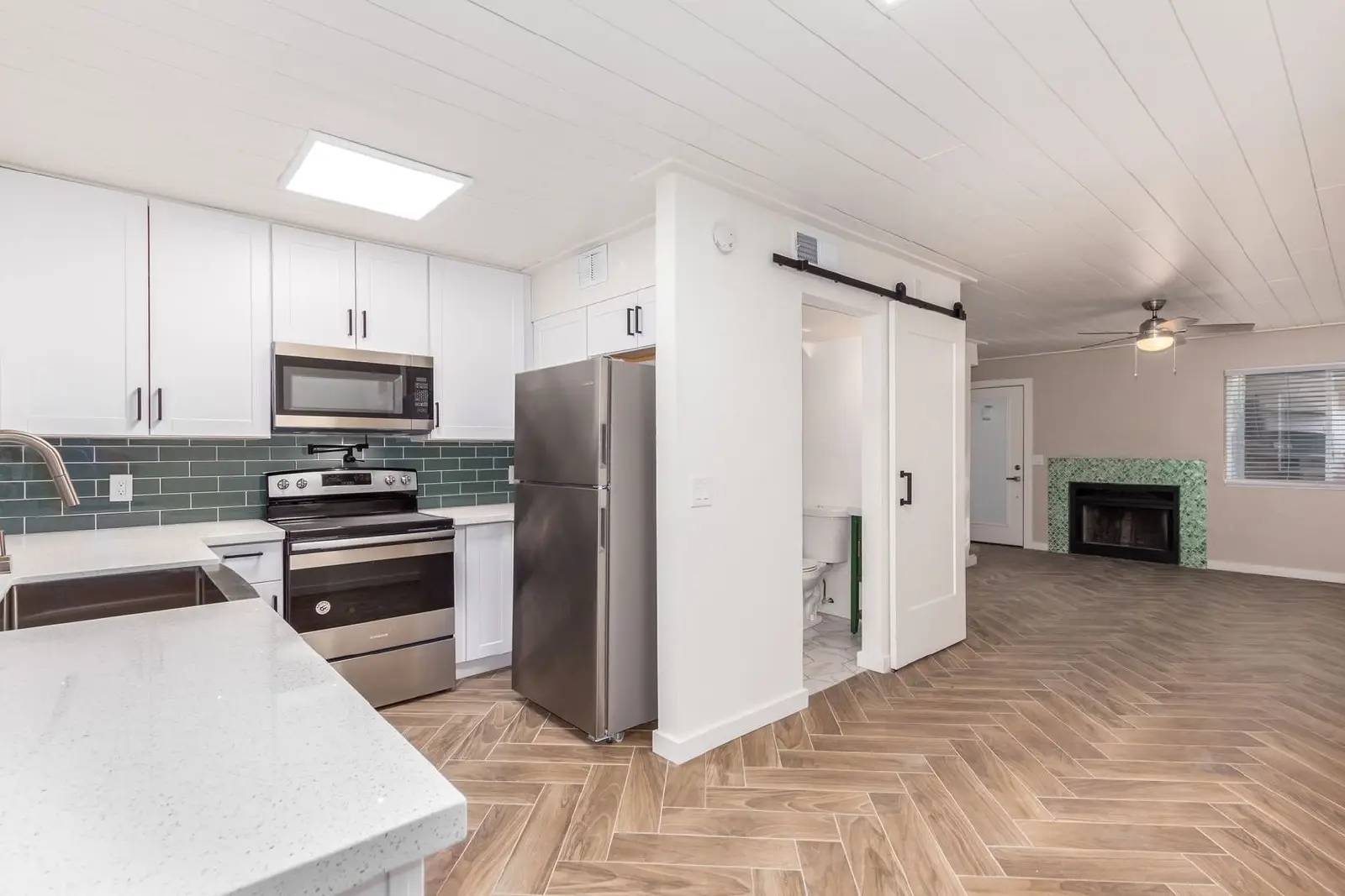 cover background