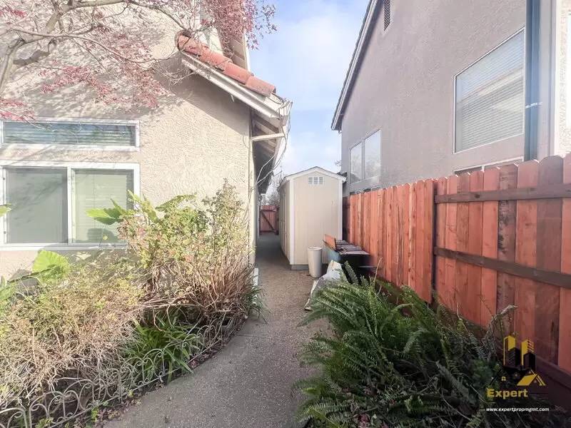 Property Image 70