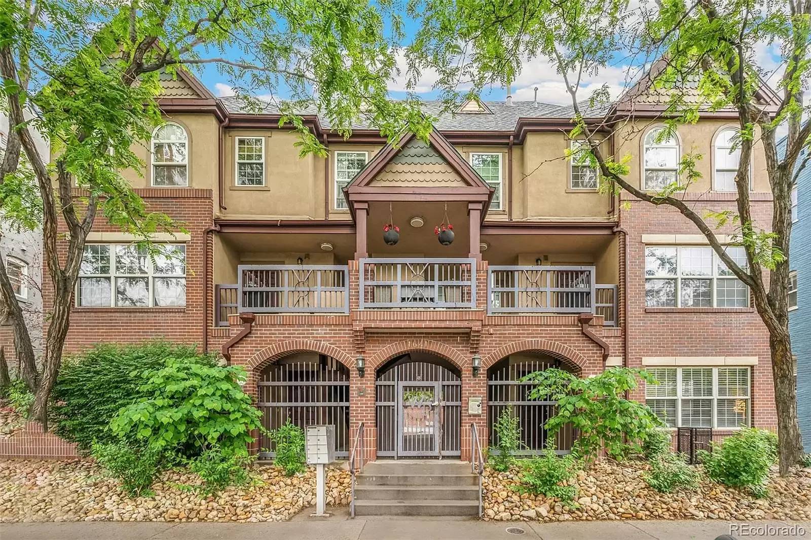 cover background