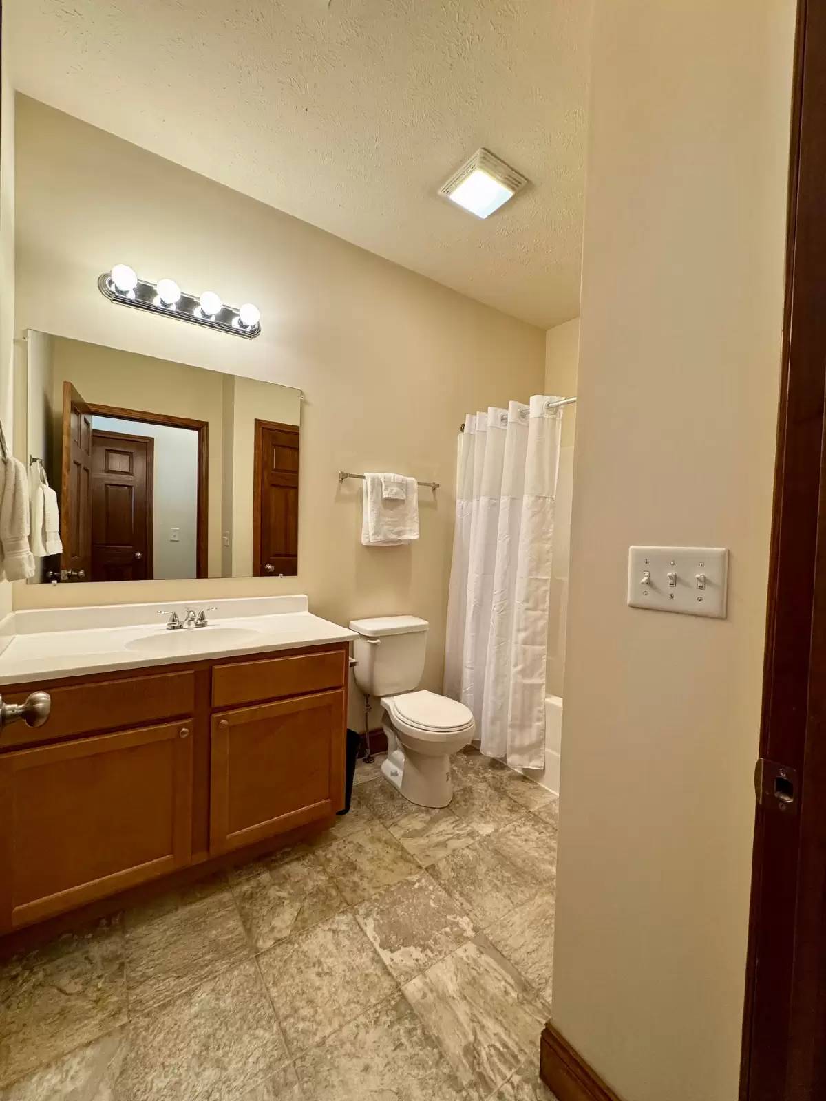 Property Image 90