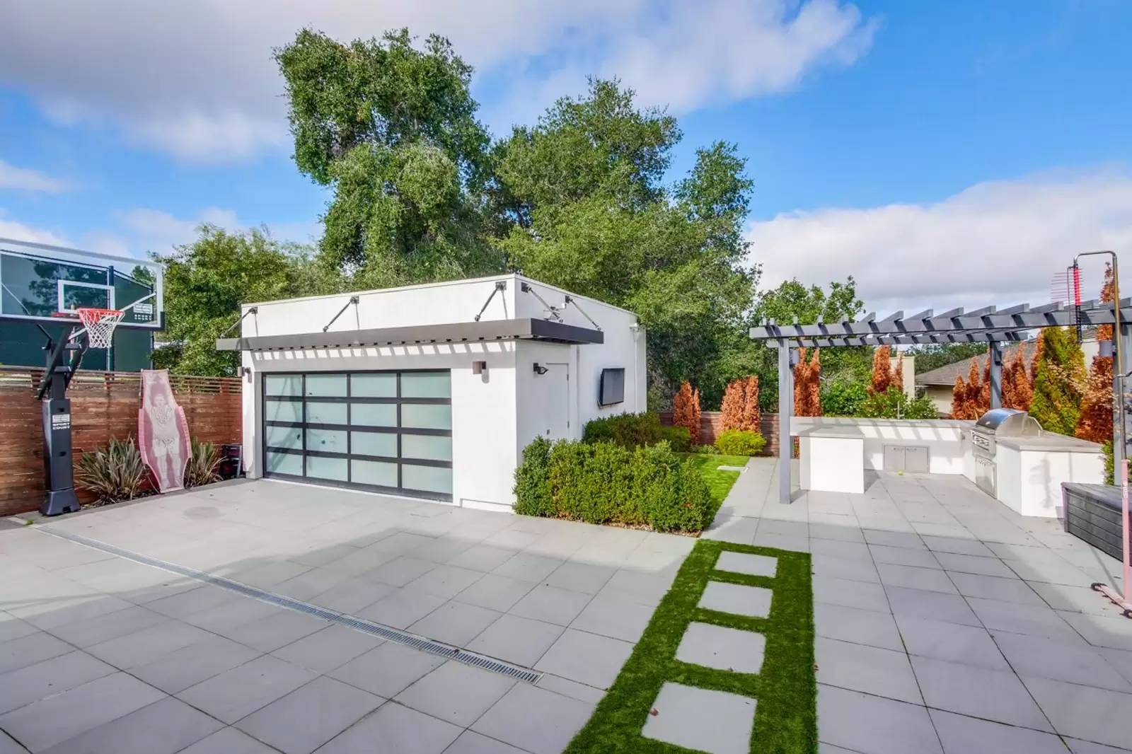 Property Image 138