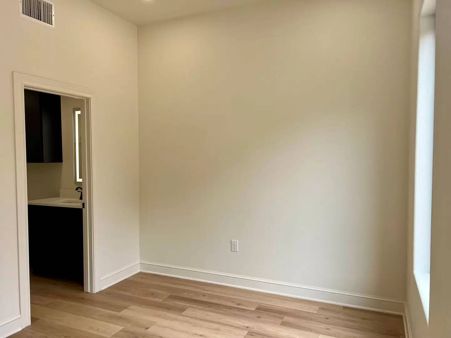 Property Image 135