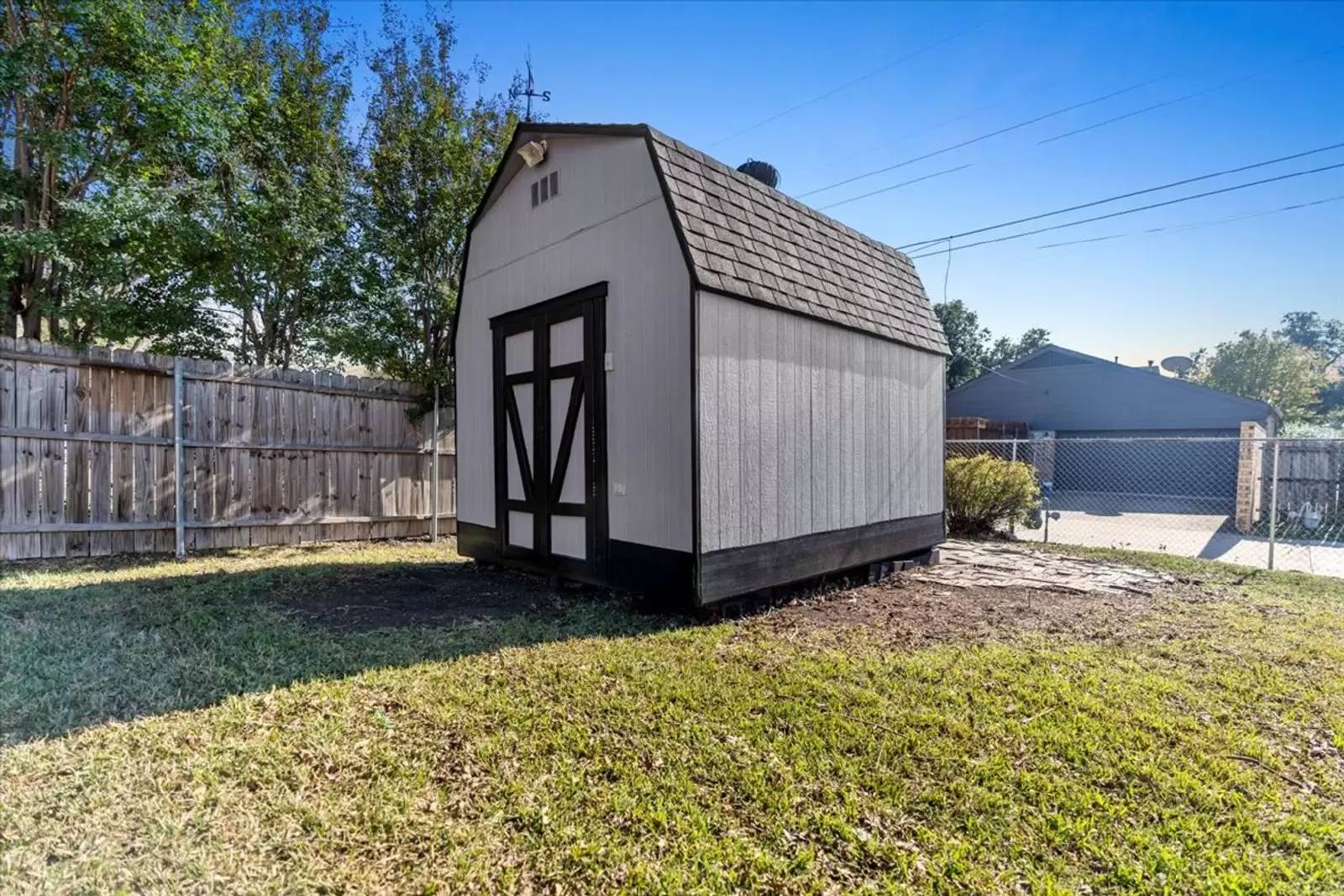 Property Image 32