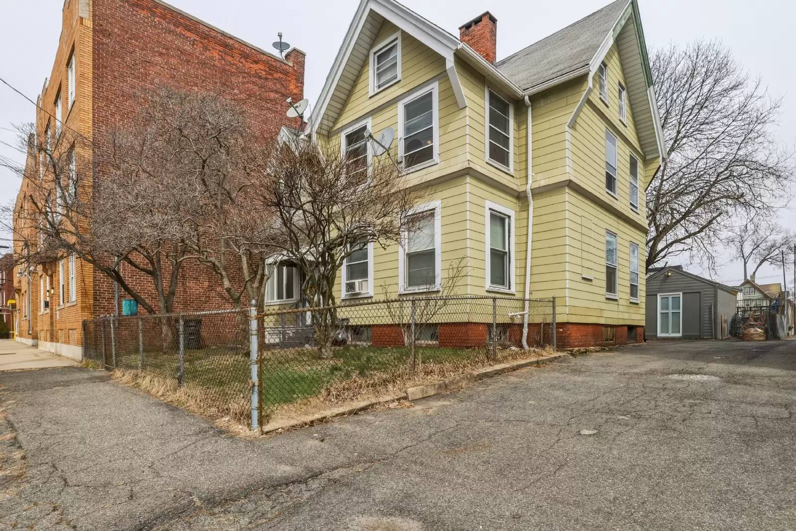 Property Image 9