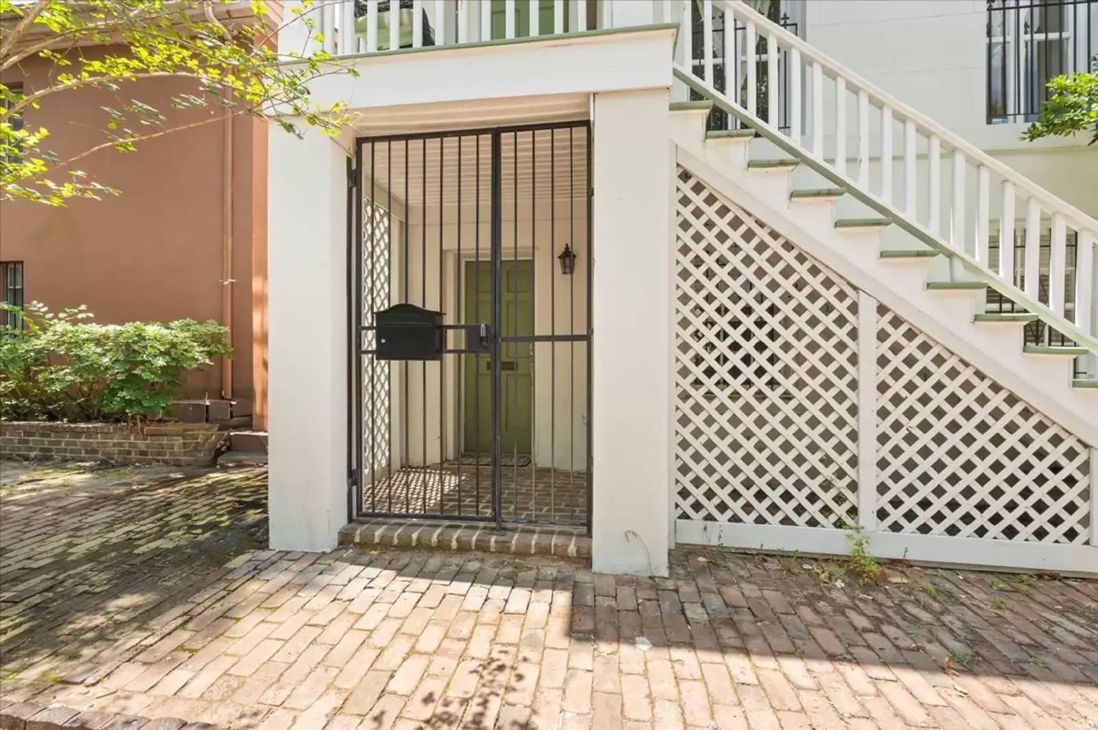 cover background