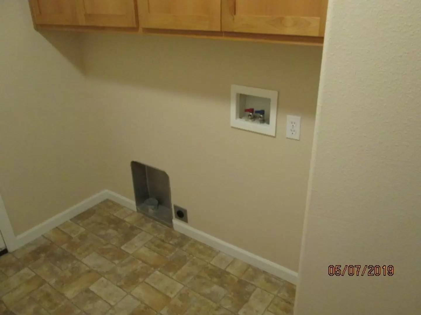 Property Image 220