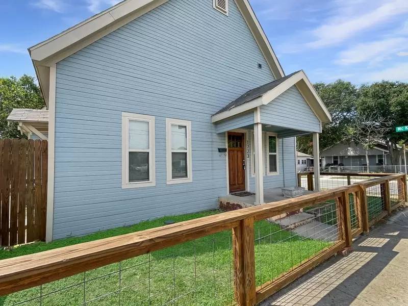 Property Image 1