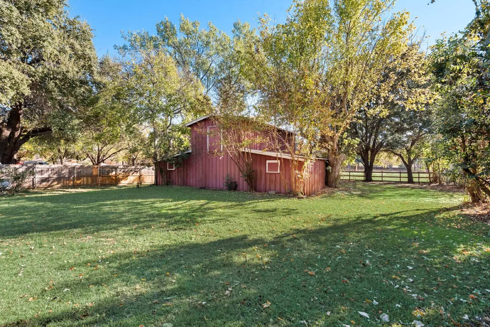 Property Image 38