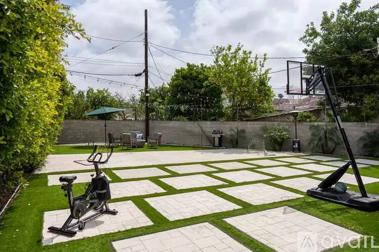 Property Image 25
