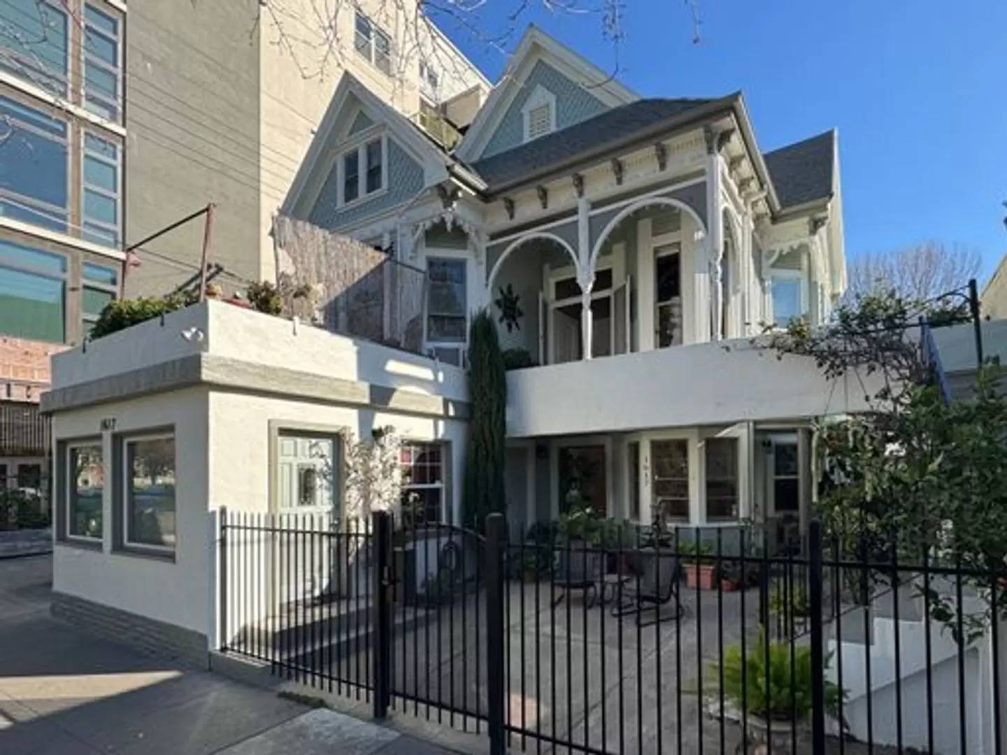 Property Image 6
