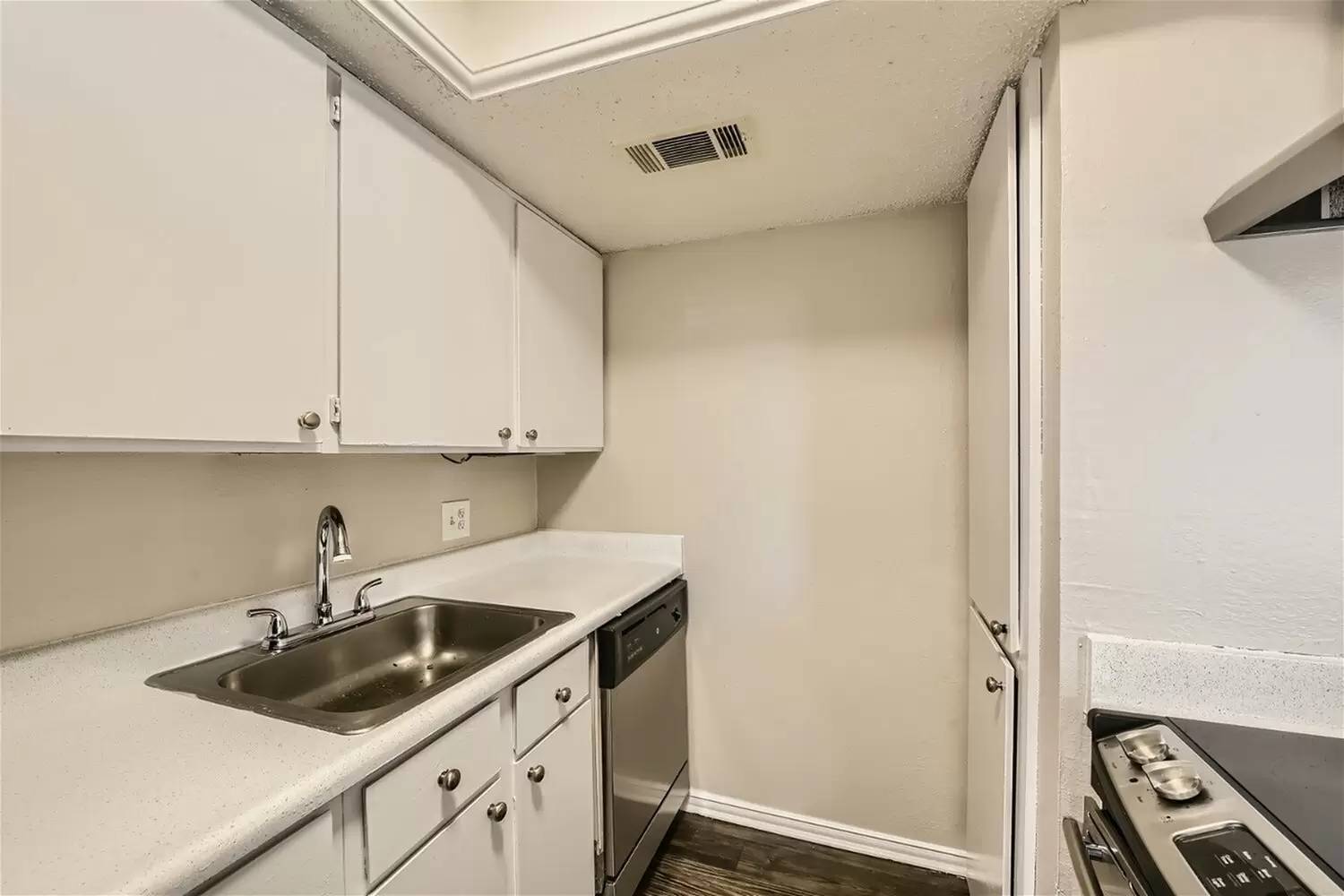 Property Image 155
