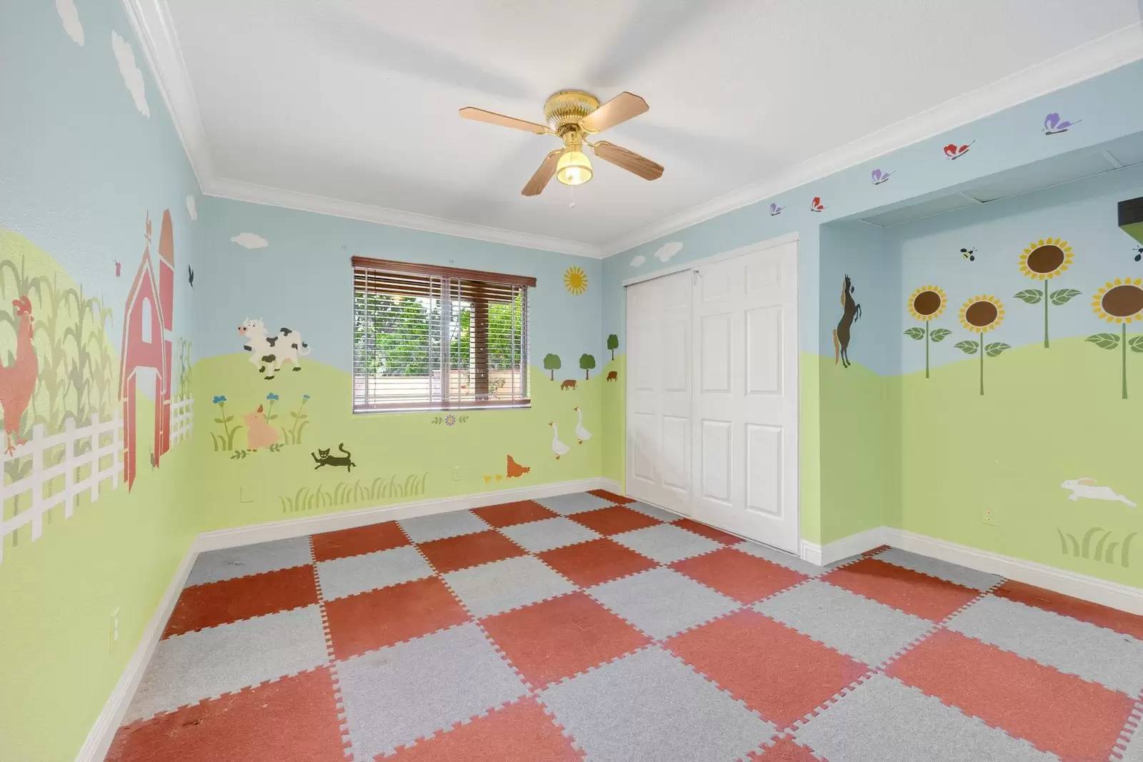 Property Image 36
